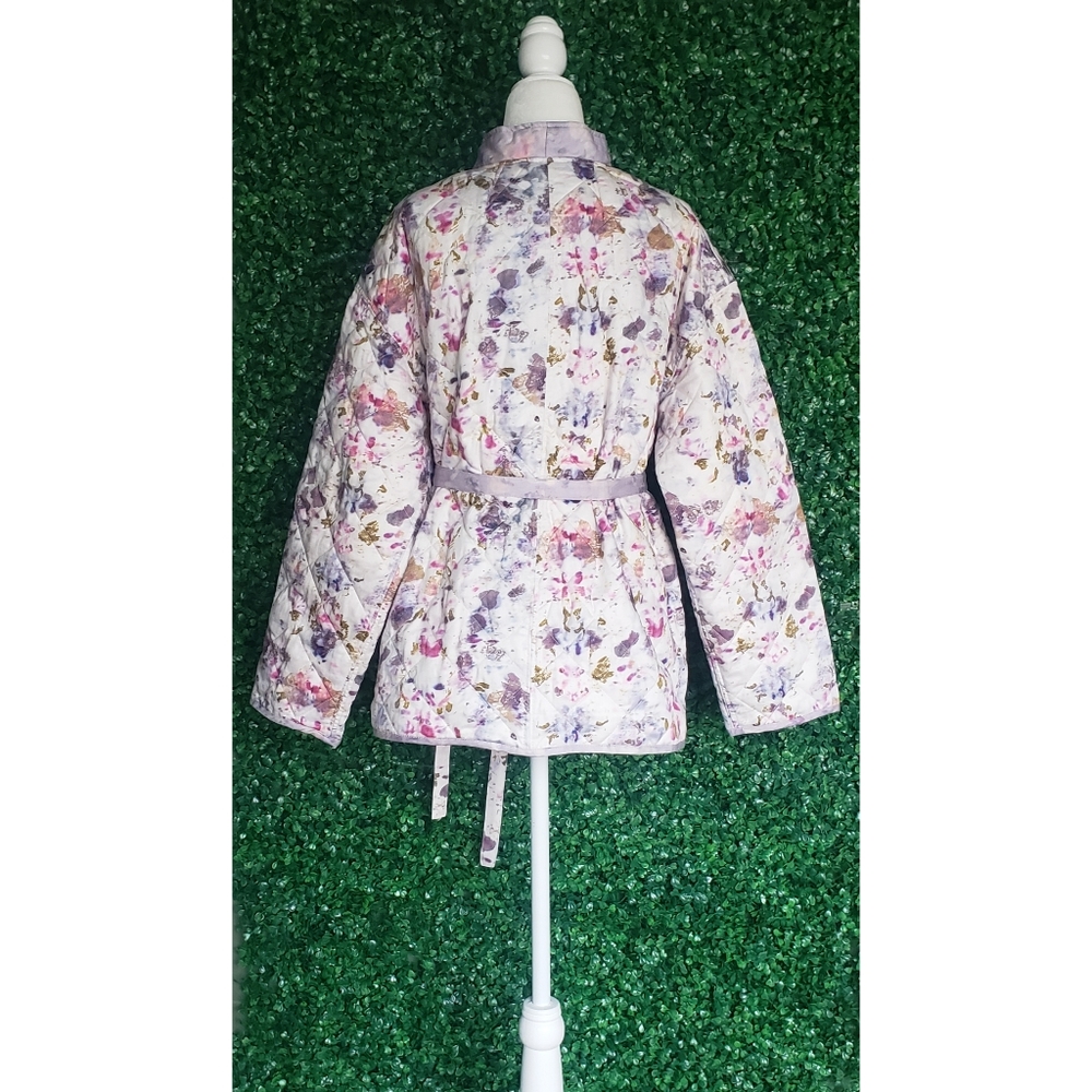 8. J.Crew Flora Obscura X J.Crew quilted reversible wrap jacket with PrimaLoft® - Picture 7 of 9